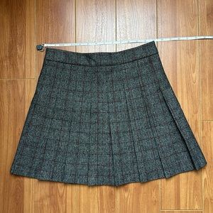 [New] Aritzia | Sunday Best plaid pleated skirt
